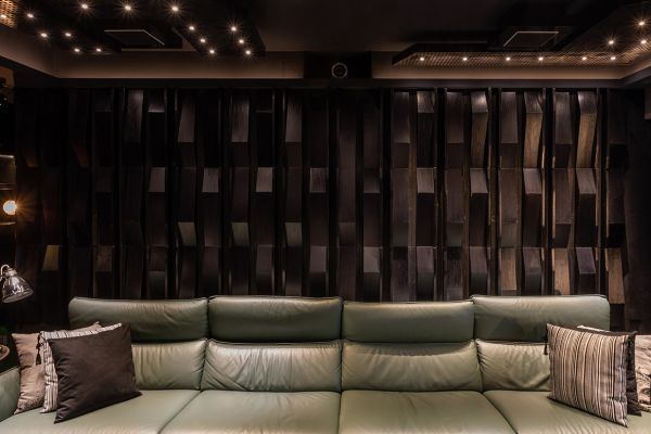 PROJETO: HIFI HOME THEATER.
CONFIRA MAIS IMAGENS <a href="https://www.hometheater.com.br/portal/home-theater-best-2020/"><strong>AQUI</strong></a> NA EDIÇÃO