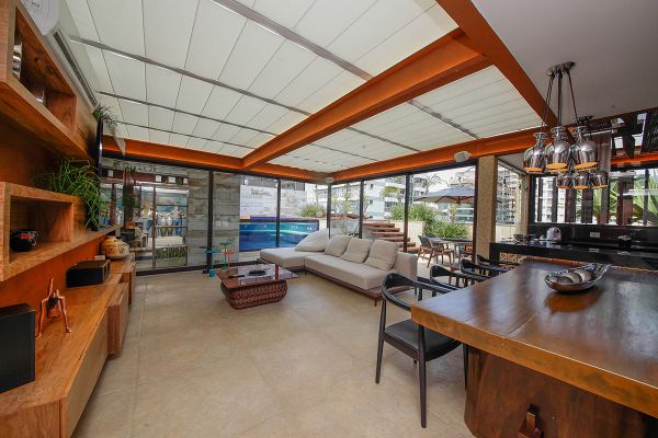 PROJETO: AUDIO EXCELLENCE.
CONFIRA MAIS IMAGENS <a href="https://www.hometheater.com.br/portal/home-theater-best-2020/"><strong>AQUI</strong></a> NA EDIÇÃO